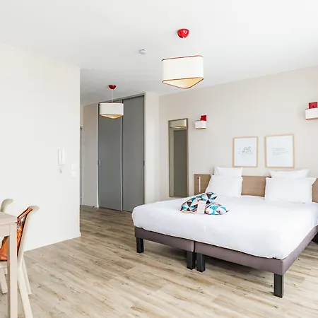 Appart'city Confort Апарт-отель 3*