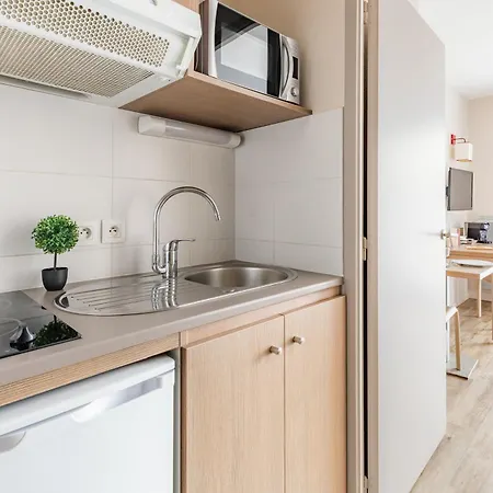 Appart'city Confort Aparthotel 3*