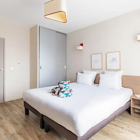 Appart'city Confort 3* Шербур-ан-Котантен